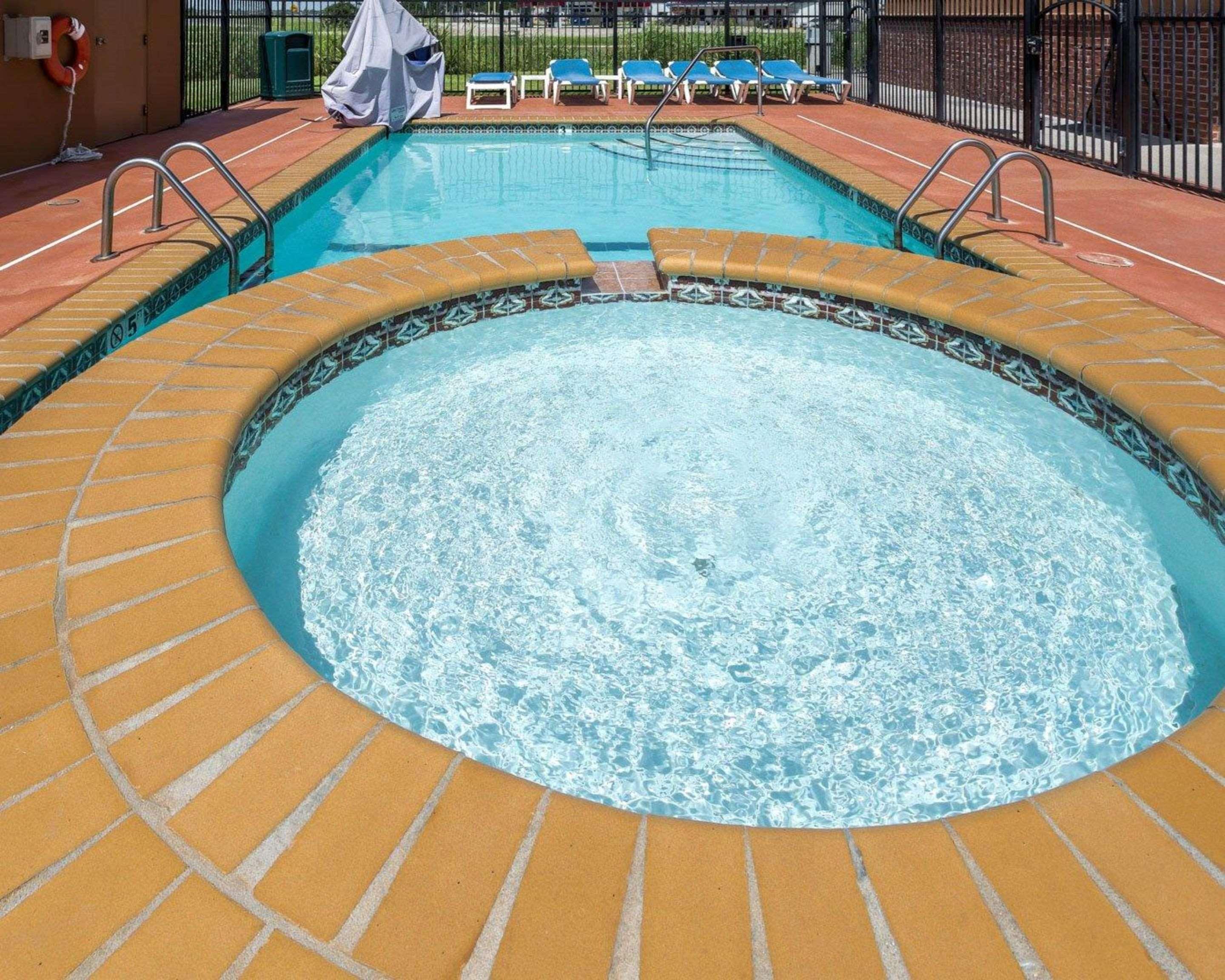 Quality Inn Donaldsonville - Gonzales エクステリア 写真